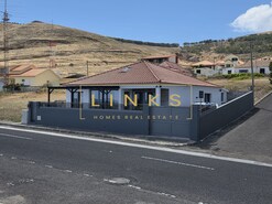Ver detalhes: Venda: Moradia T2