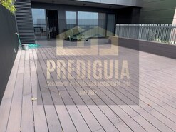 Ver detalhes: Venda: Apartamento T4