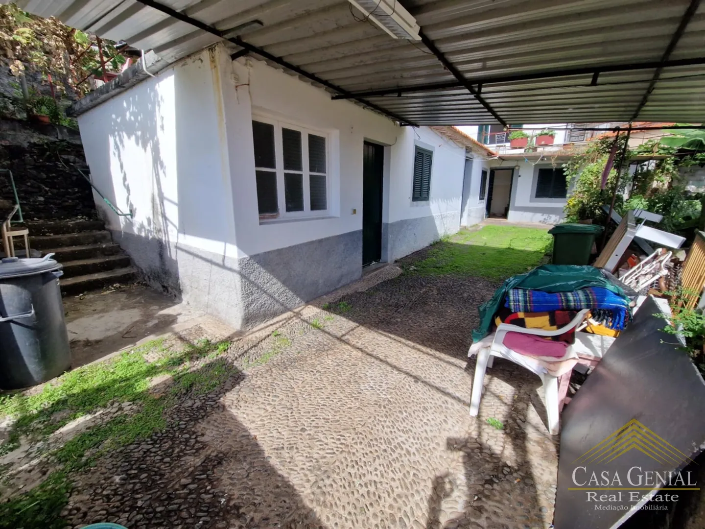 Ver detalhes: Venda: Moradia T4